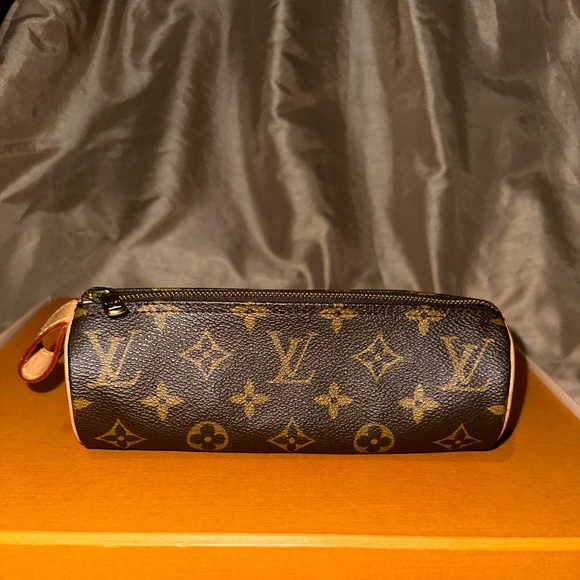 ❌SOLD❌Louis Vuitton monogram case - Picture 9 of 9